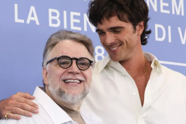 Cómo es la monstruosa versión de “Frankenstein” del mexicano Guillermo del Toro que fue ovacionada por 13 minutos en el Festival de Cine de Venecia